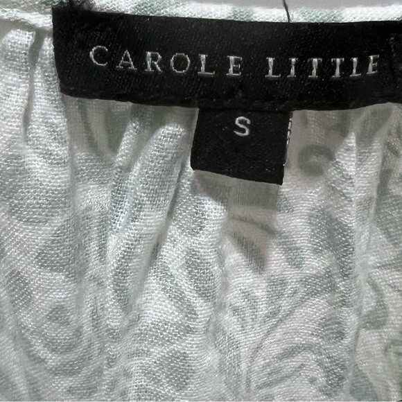 Carole Little linen blend sage green and white print top size small - Picture 4 of 5